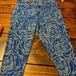 LuLaRoe Blue Roses TC